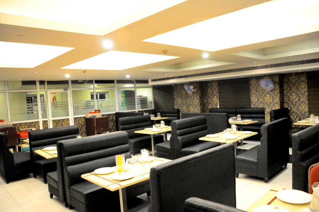Hotel Rathna Park Perambalur Zewnętrze zdjęcie